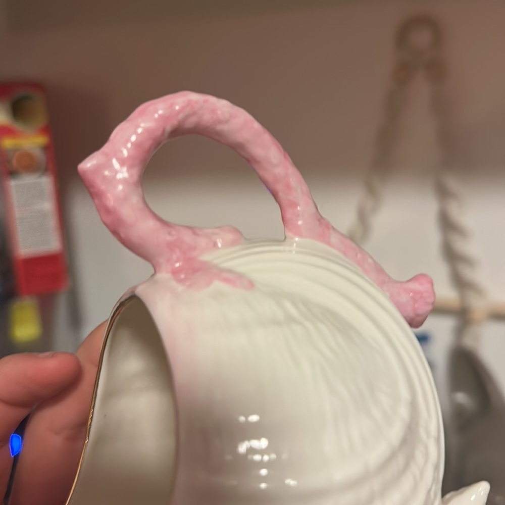 💕Rare Belleek Ireland pink shell tea set for two - Picture 5 of 12